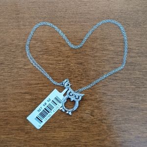 NWT Beautiful Diamond Owl Neck